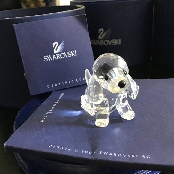 Swarovski sitting Beagle 🐶 - Picture 1 of 4